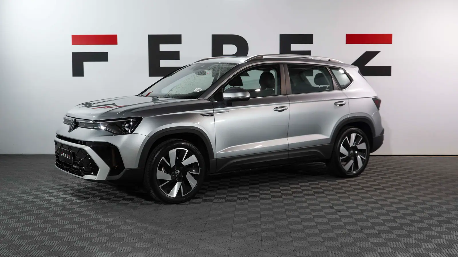 volkswagen Taos 1.4T HIGHLINE AT L/26