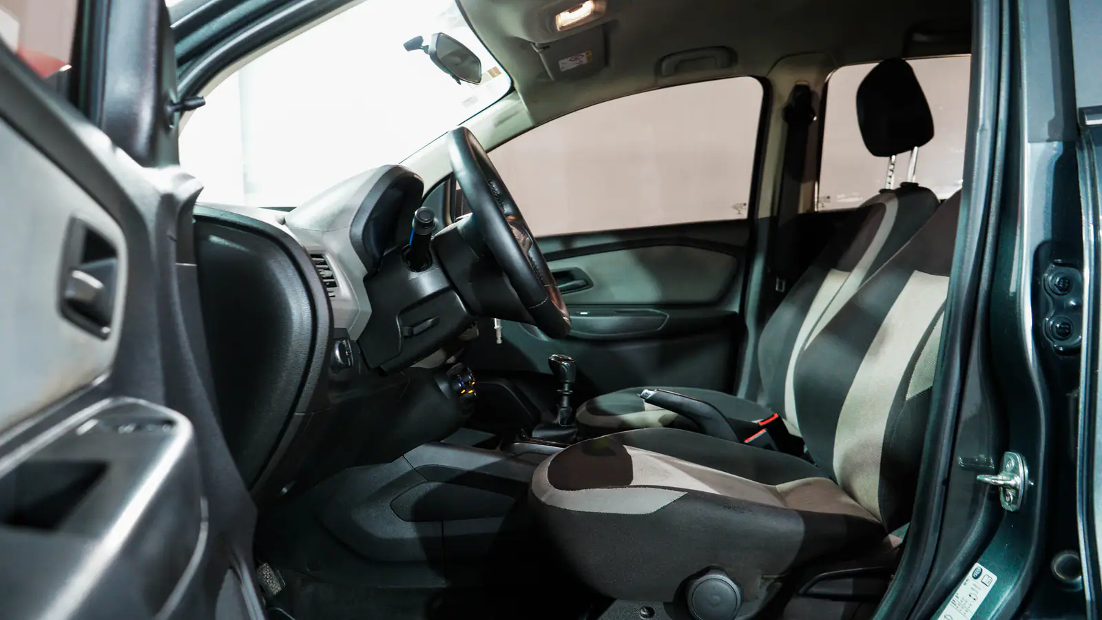 Slide https://sistema.ferezautomotores.com/api/archivos/058fd4a4-a582-44a4-8b85-c31873dc6f90