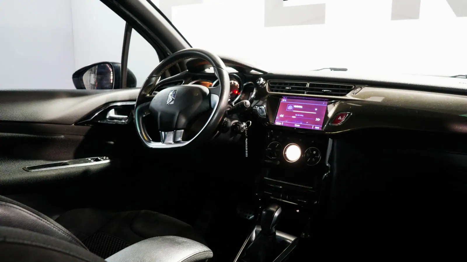 Slide https://sistema.ferezautomotores.com/api/archivos/0a6ba220-1da2-4f98-9aa5-39f365bec90a
