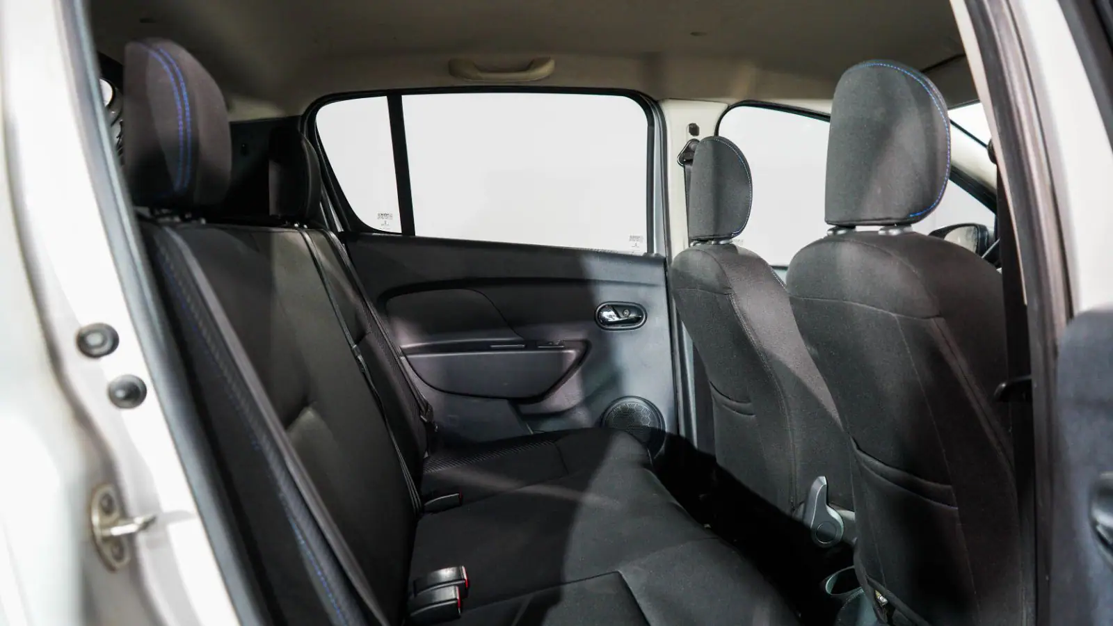 Slide https://sistema.ferezautomotores.com/api/archivos/0d1c924f-5a38-4ccf-b38f-19a5e0fa4f86