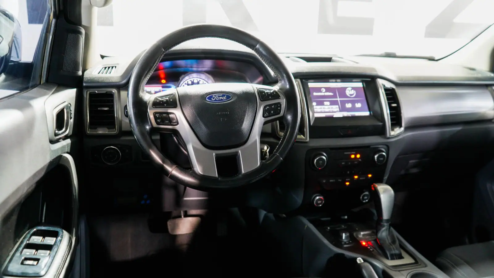 Slide https://sistema.ferezautomotores.com/api/archivos/0dcd2bfb-a4c6-4933-a389-4fbe135abec6