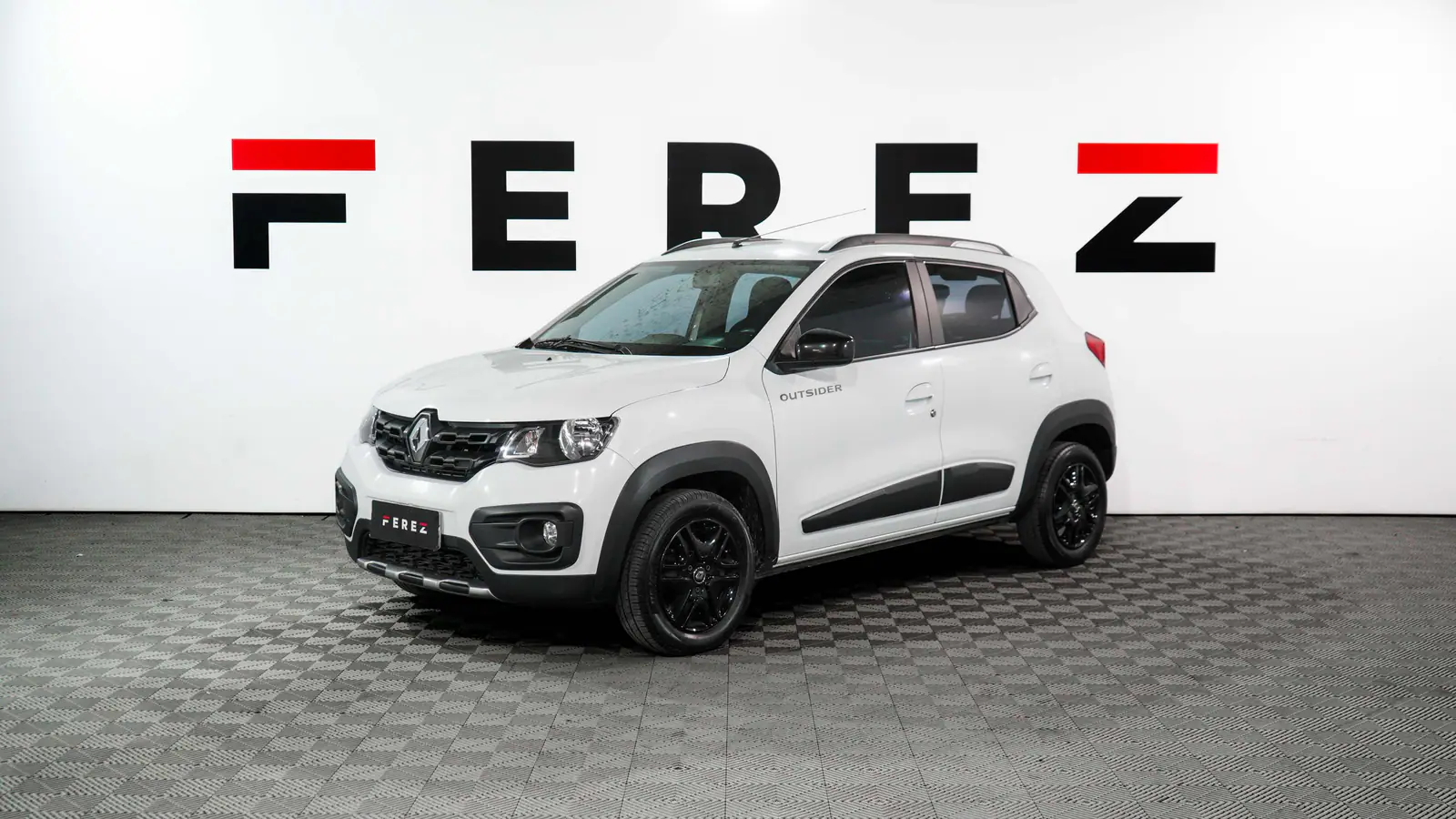 renault Kwid outsider
