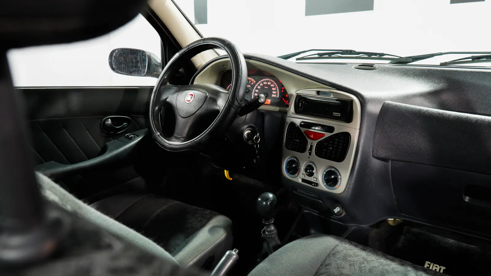 Slide https://sistema.ferezautomotores.com/api/archivos/12a4ffc4-1c4f-453f-8d03-6440e311ac29