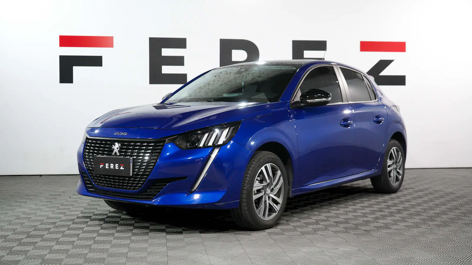 peugeot 208 FELINE AT