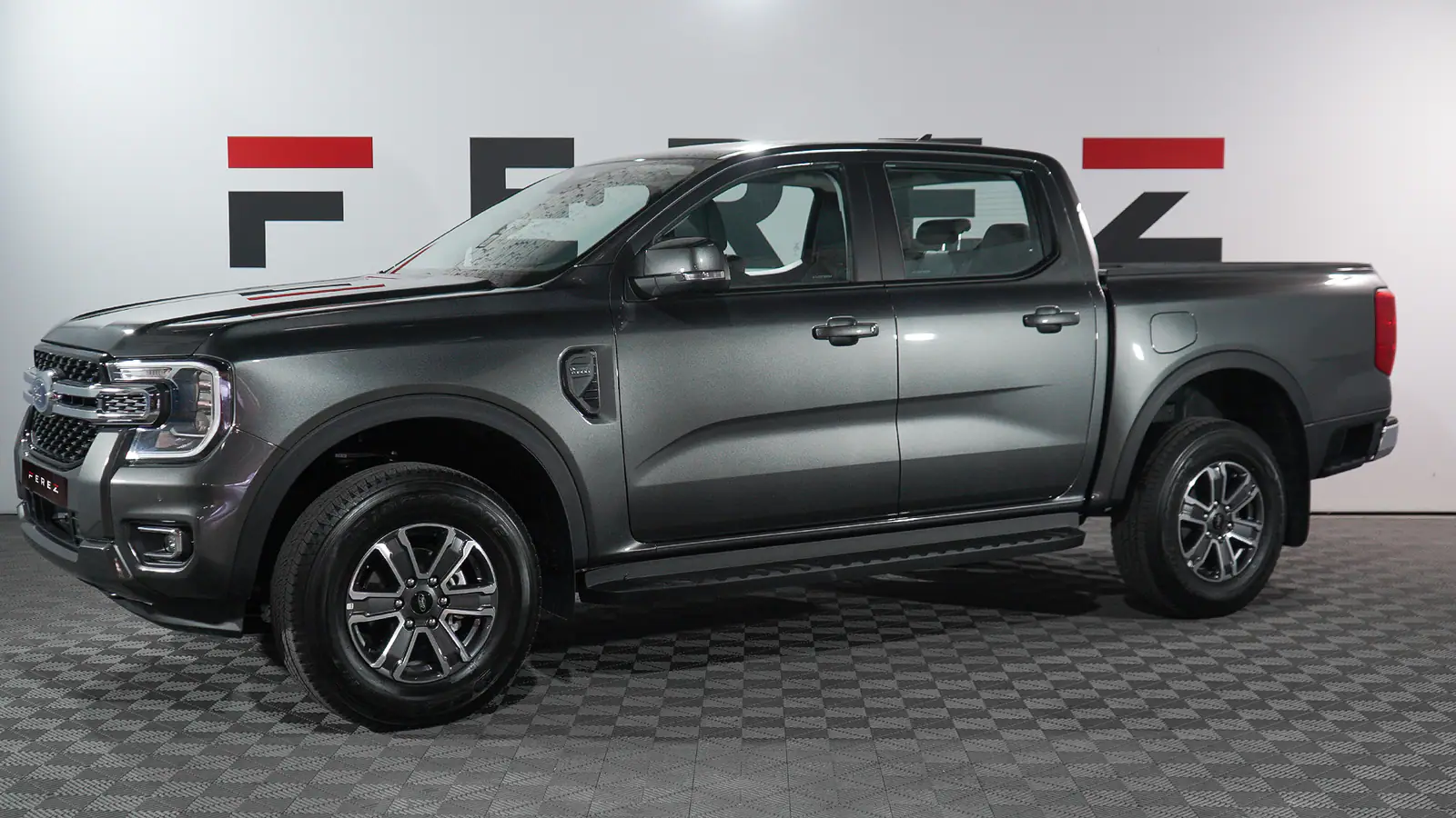 ford Ranger 2.0TD XLT 4X2 AT