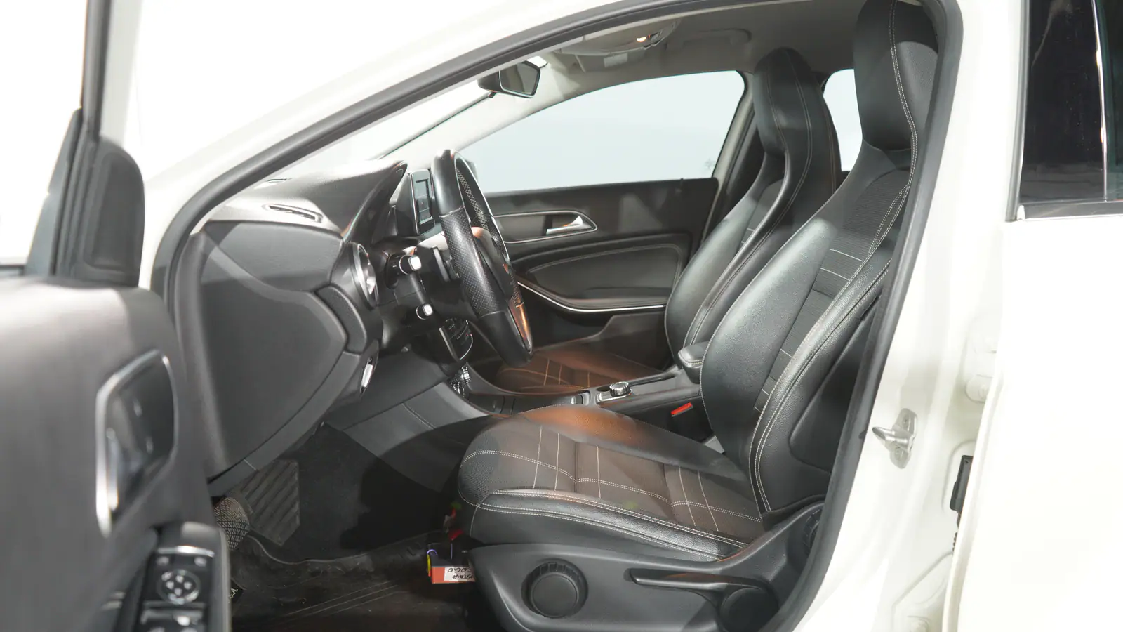 Slide https://sistema.ferezautomotores.com/api/archivos/64785457-18e8-488f-a078-d4d1a7bd113c