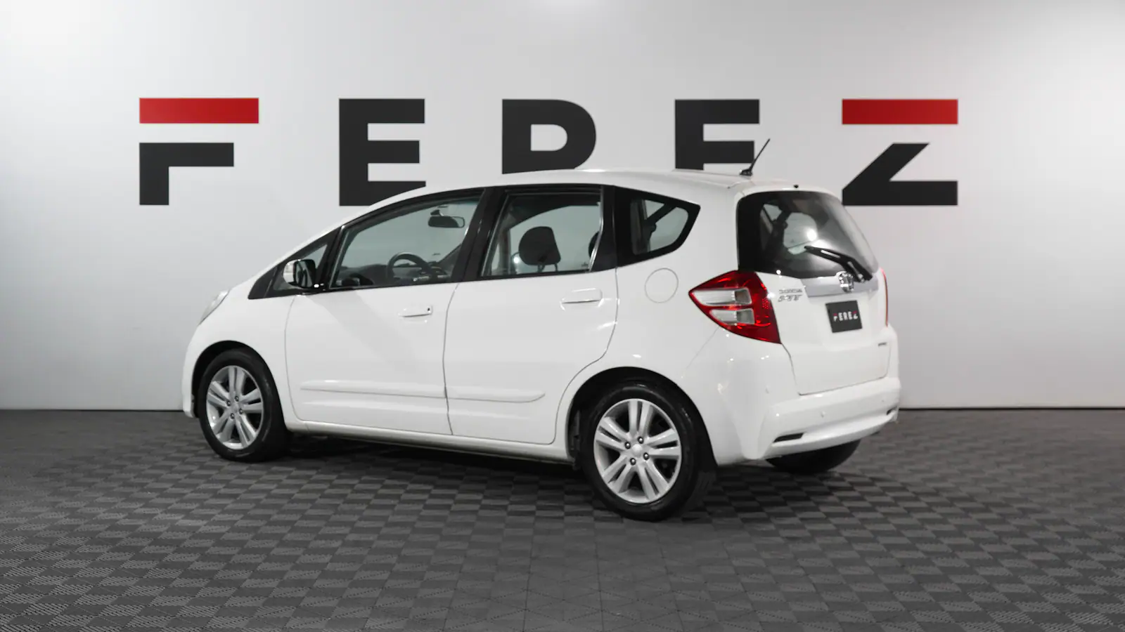 Slide https://sistema.ferezautomotores.com/api/archivos/aaf785a1-09ae-4f38-b78e-49da3a527775