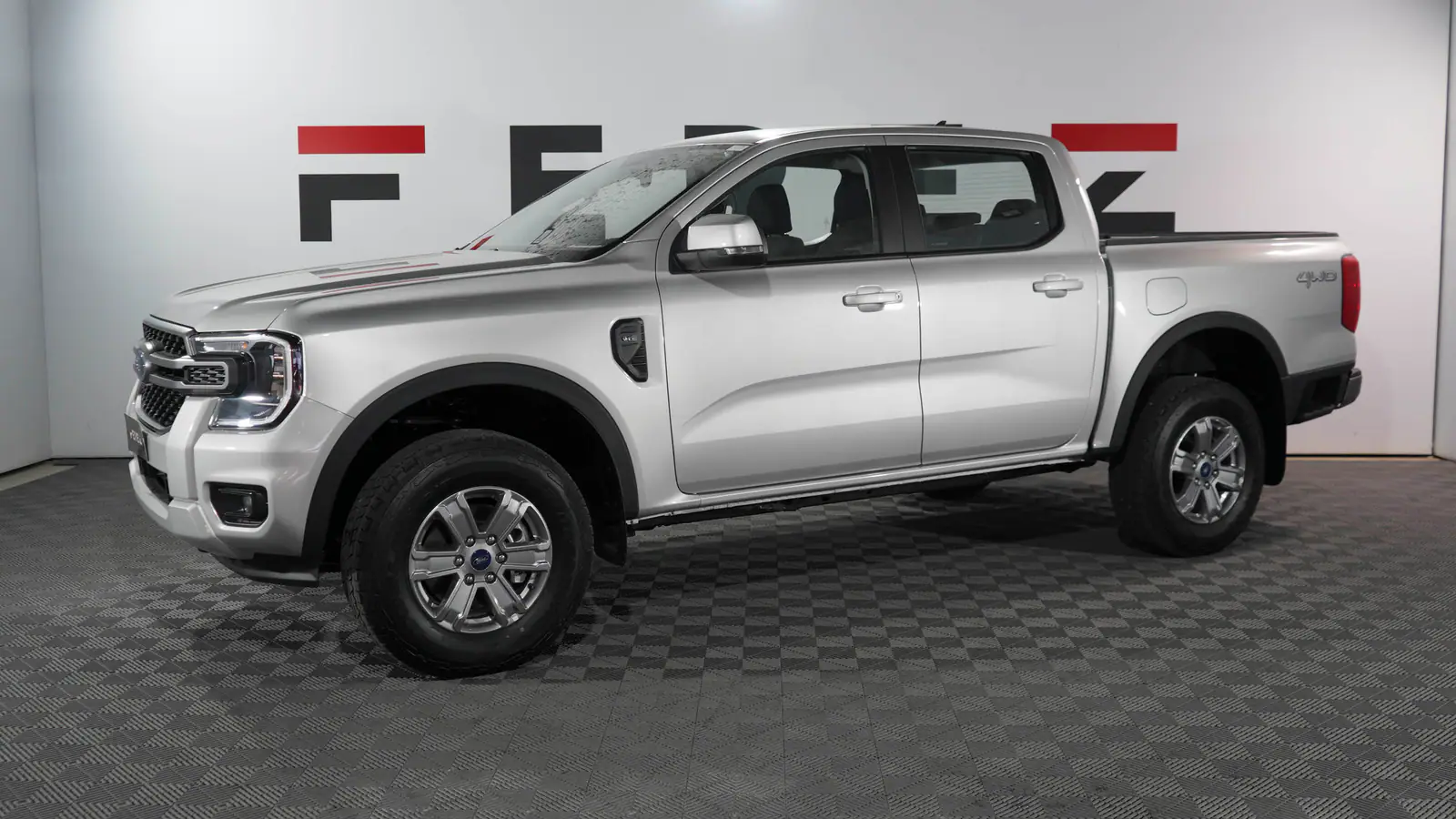 ford Ranger 3.0T V6 XLS 4X4 AT