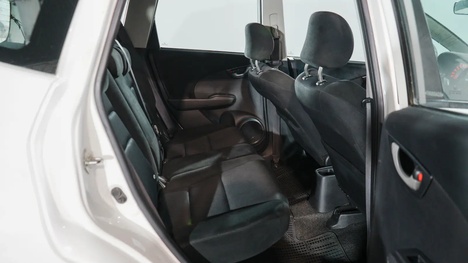 Slide https://sistema.ferezautomotores.com/api/archivos/c9c8a83f-0833-4600-a13d-51aaa0085e21