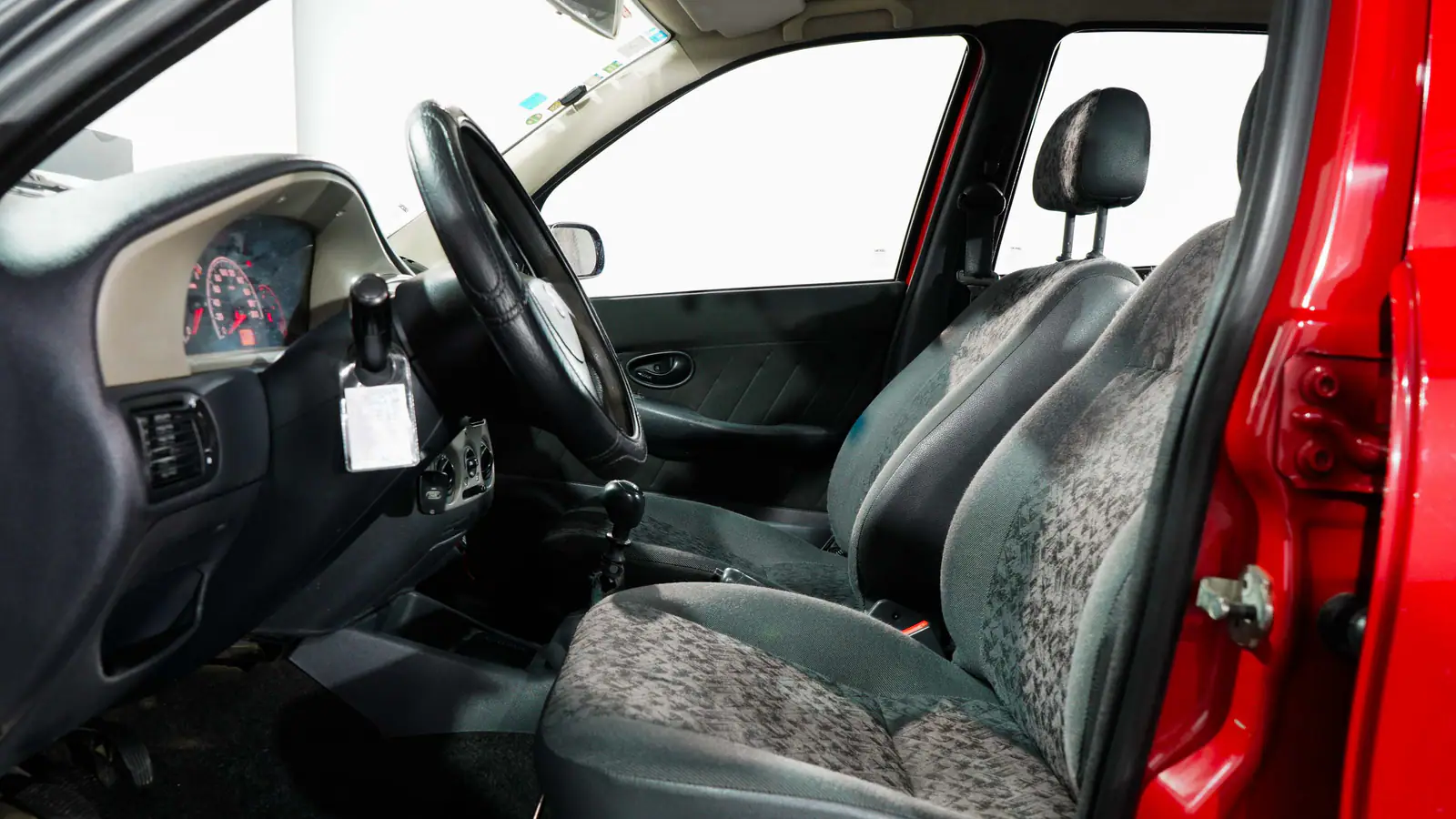 Slide https://sistema.ferezautomotores.com/api/archivos/d82fbe16-ca54-4eec-967e-2211622e3ed6